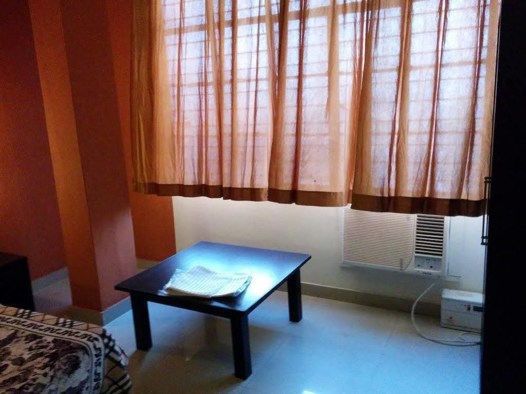 Hotel Himalaya Haridwār Esterno foto