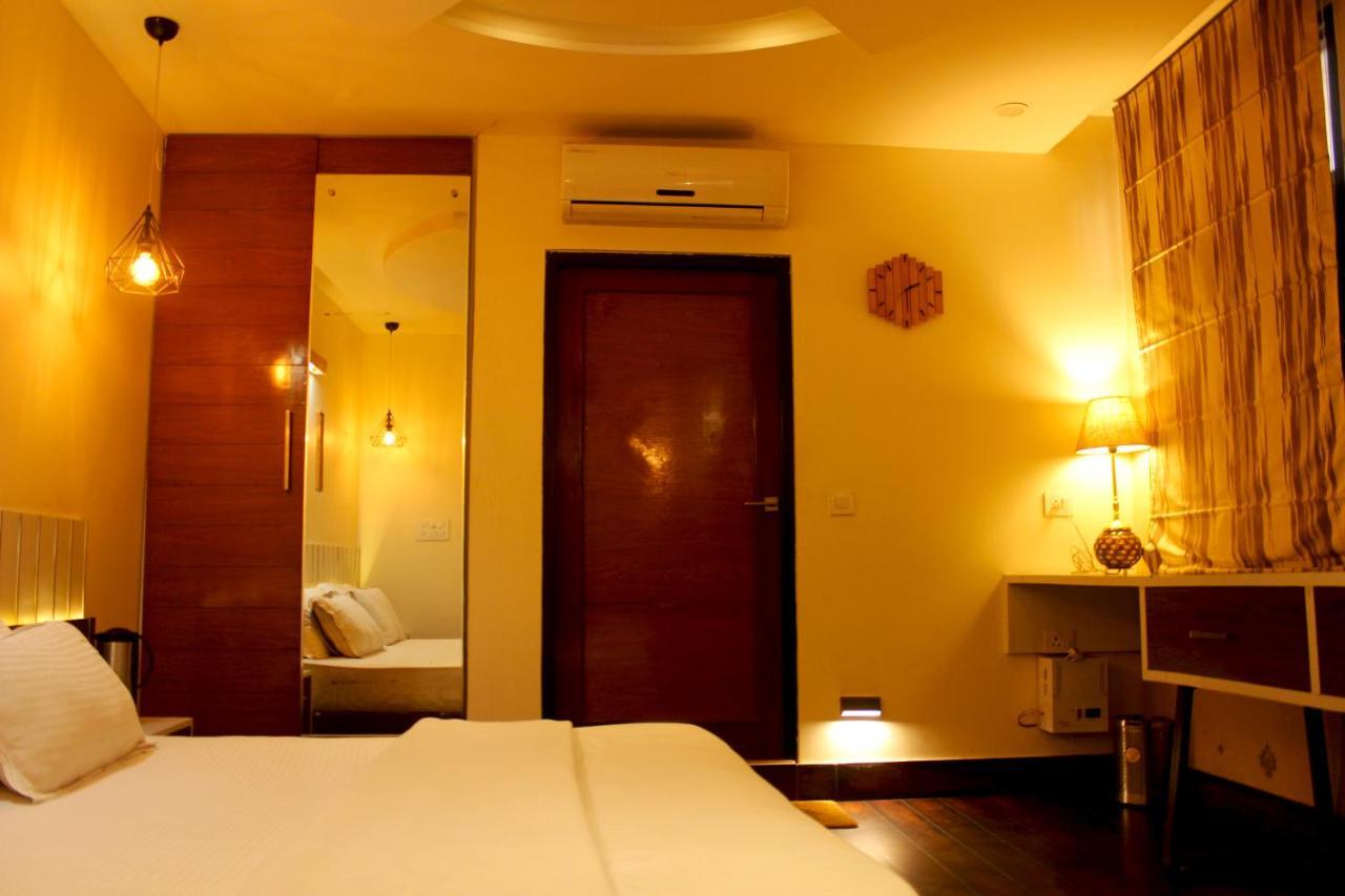 Hotel Himalaya Haridwār Esterno foto